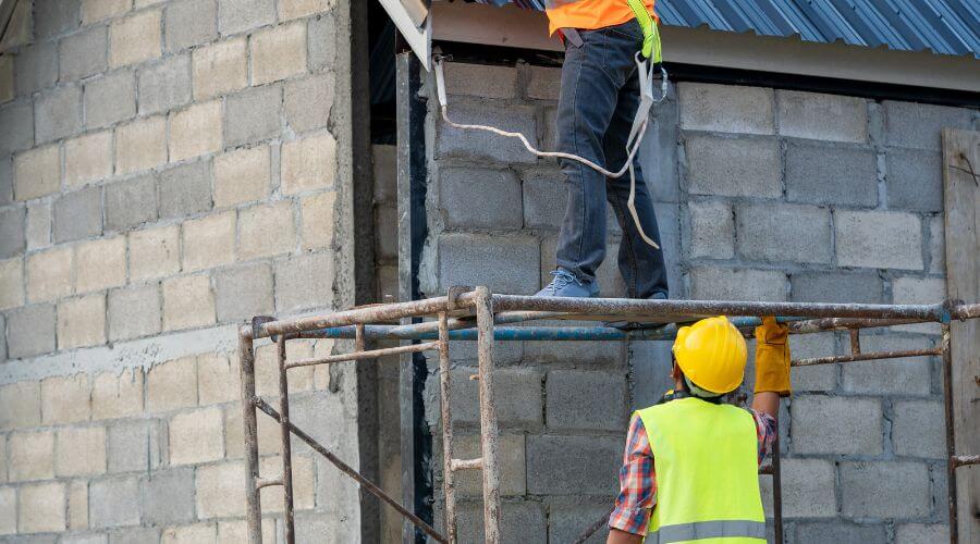 Expert Emergency Roof Repairs services in Port Huron, MI